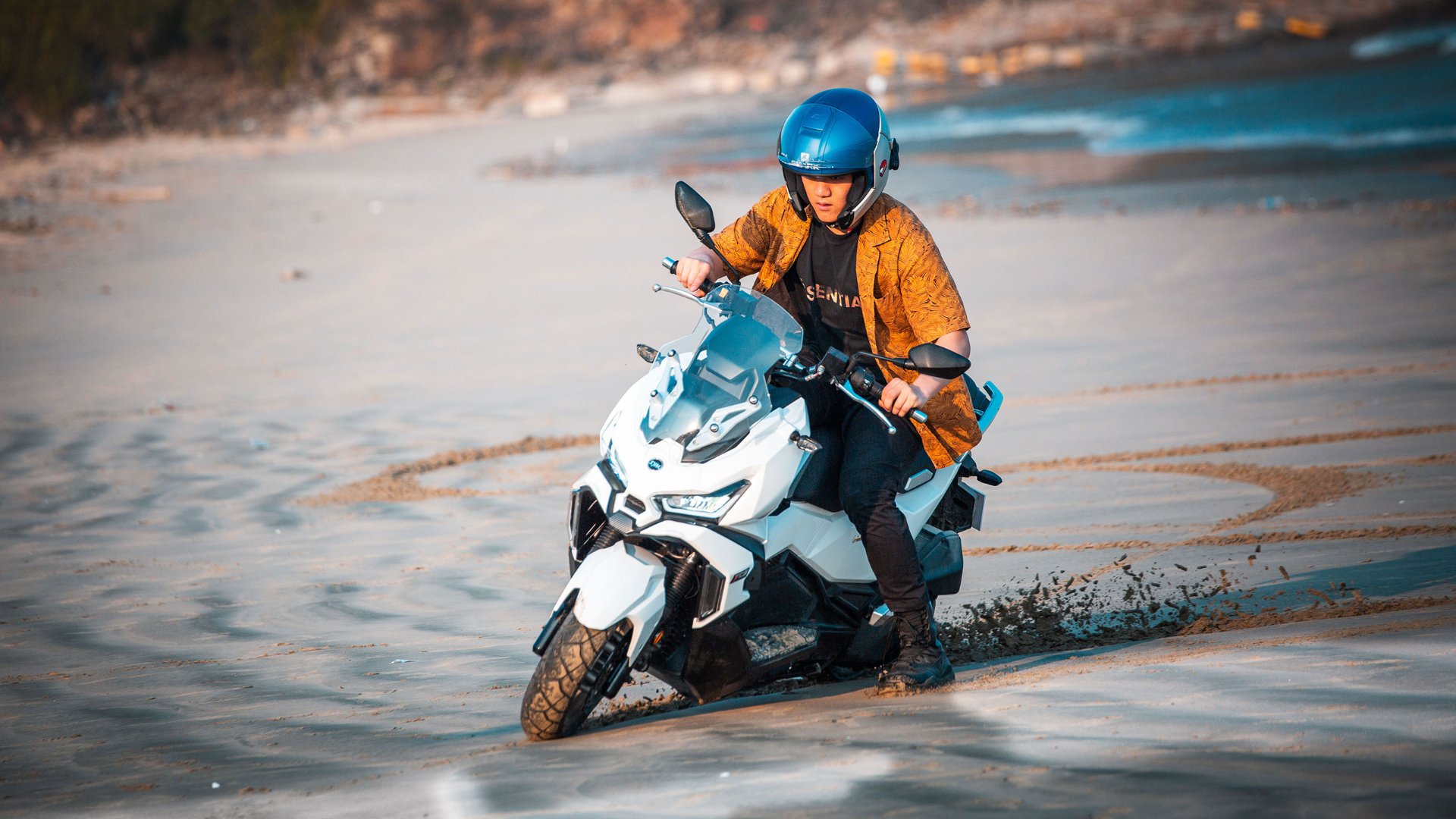 cq5dam.web.1920.1920 (23)