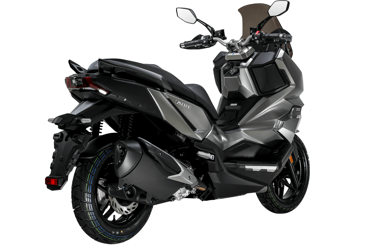 R135